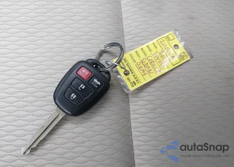 2016 Toyota Corolla Le z USA, uszkodzony, nr VIN 2T1BURHE1GC684249